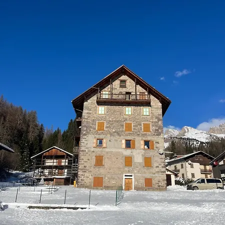 Stella Alpina - Romantic Getaway Falcade